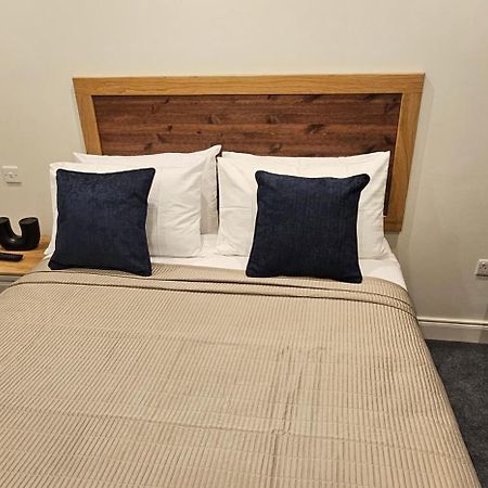 53 Luxury Rooms Maynooth Esterno foto